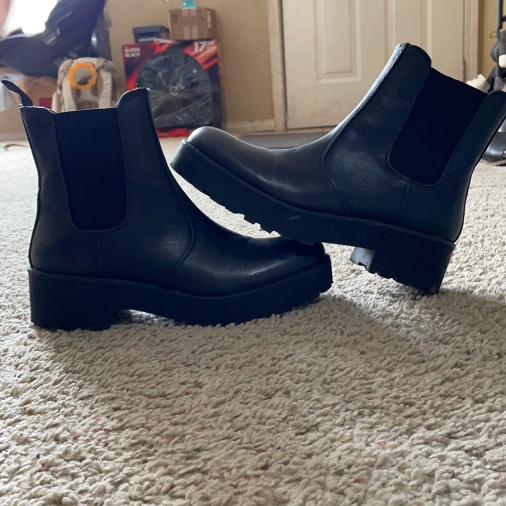 Leather boots